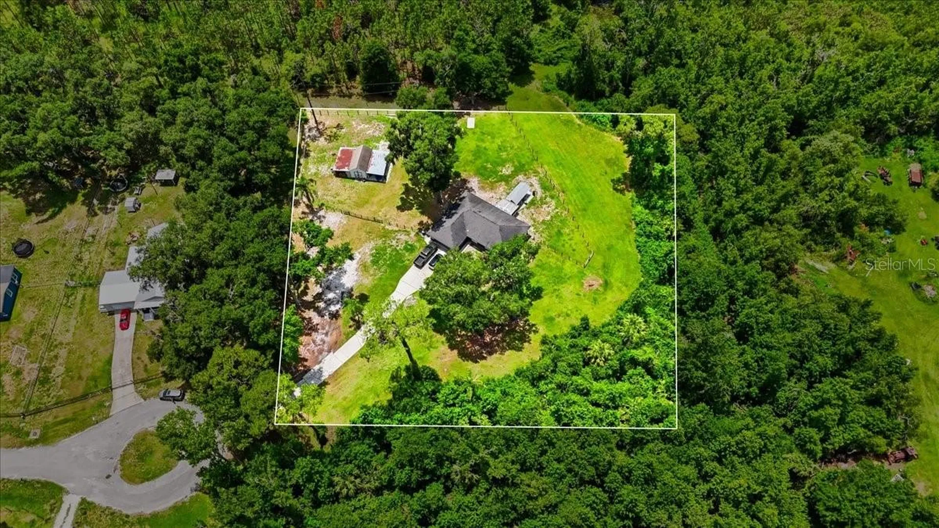 8636 Oakwood Drive Lakeland FL 33810