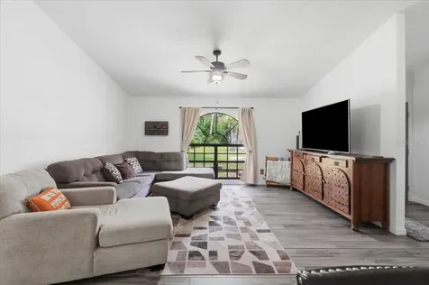 8636 Oakwood Drive Lakeland FL 33810