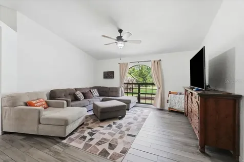 8636 Oakwood Drive Lakeland FL 33810
