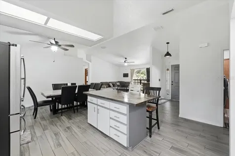 8636 Oakwood Drive Lakeland FL 33810
