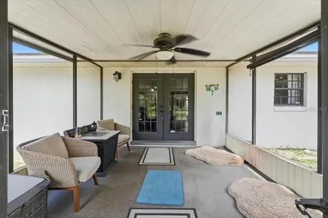 8636 Oakwood Drive Lakeland FL 33810