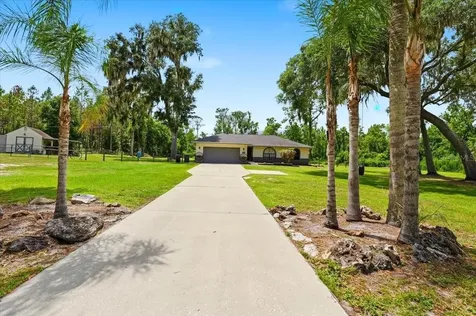 8636 Oakwood Drive Lakeland FL 33810
