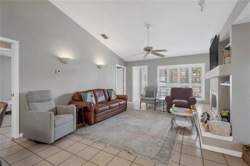 2626 Crestfield Drive Valrico FL 33596