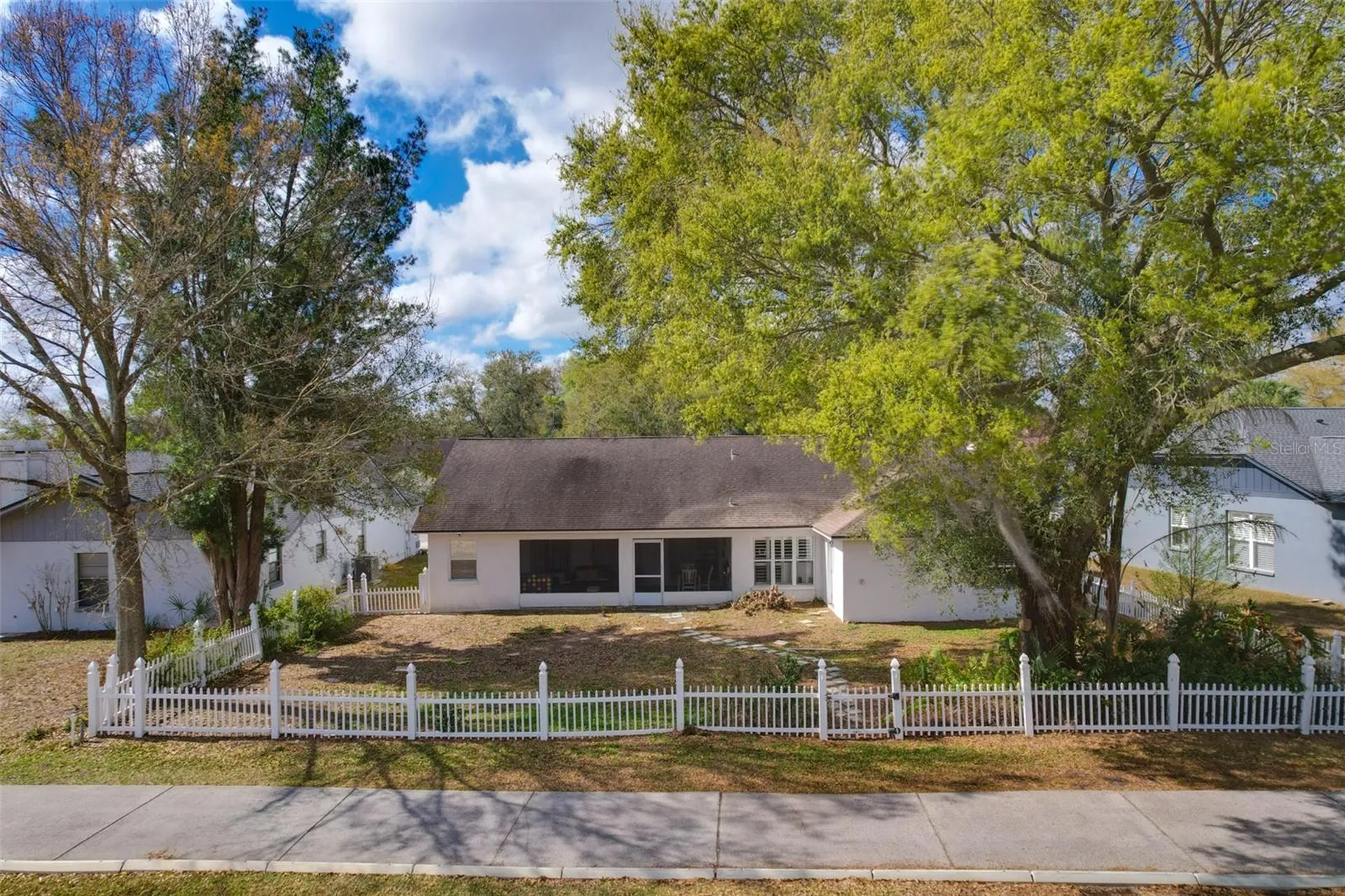 2626 Crestfield Drive Valrico FL 33596
