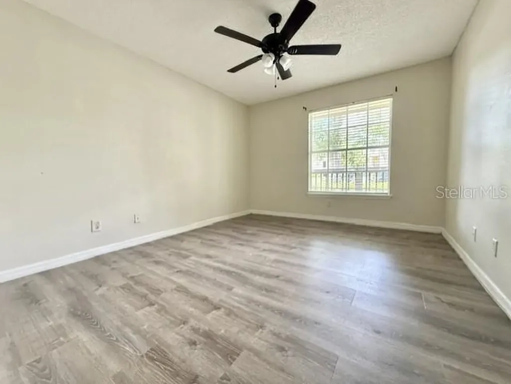1073 S Hiawassee Road Orlando FL 32835