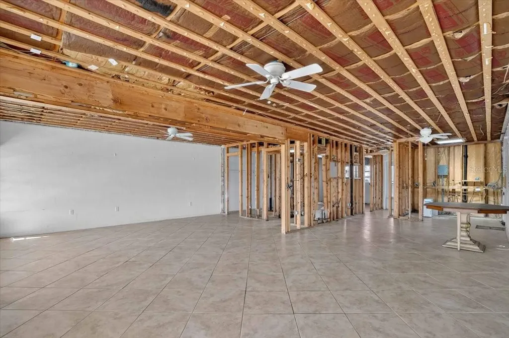 17 Seaside Court Holmes Beach FL 34217