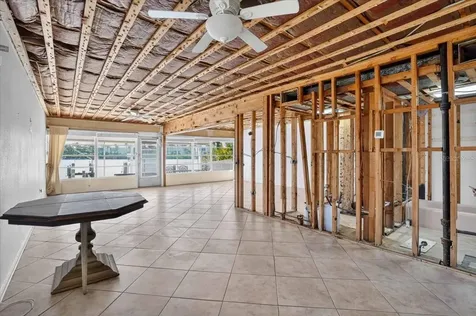 17 Seaside Court Holmes Beach FL 34217