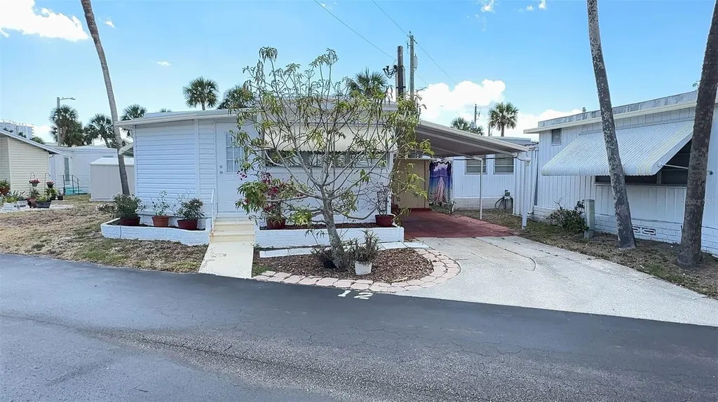 4851 W Gandy Boulevard Tampa FL 33611