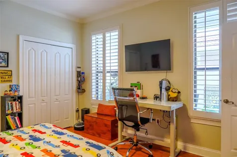 1010 Winderley Place Maitland FL 32751