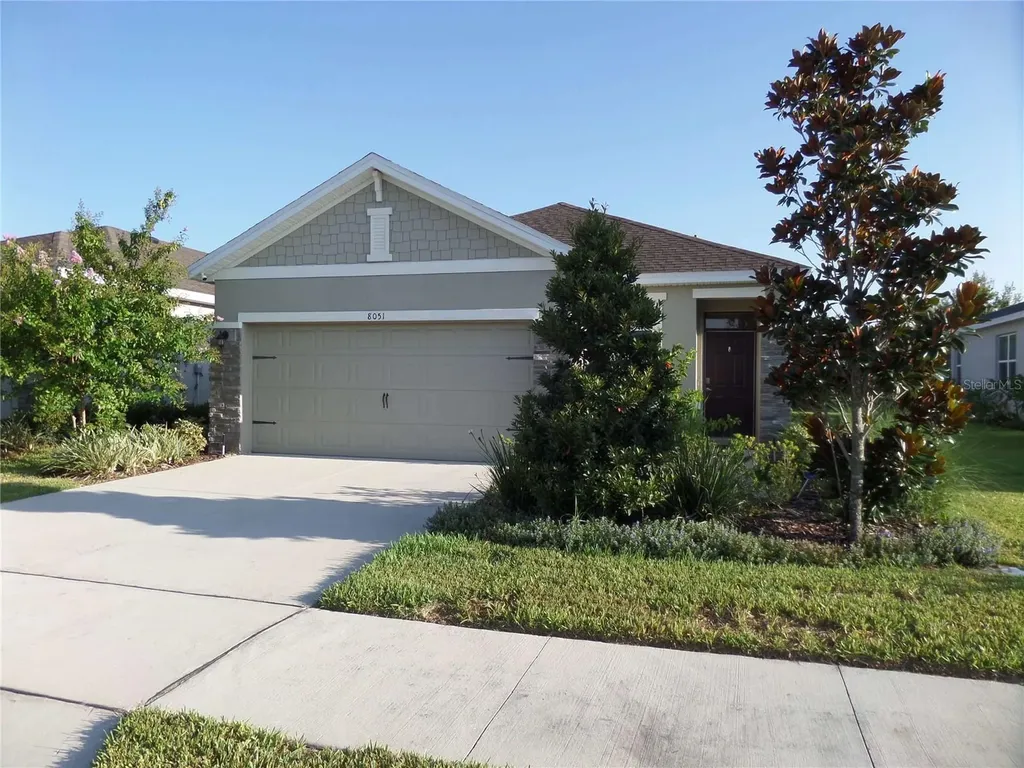 8051 Penrose Place Wildwood FL 34785