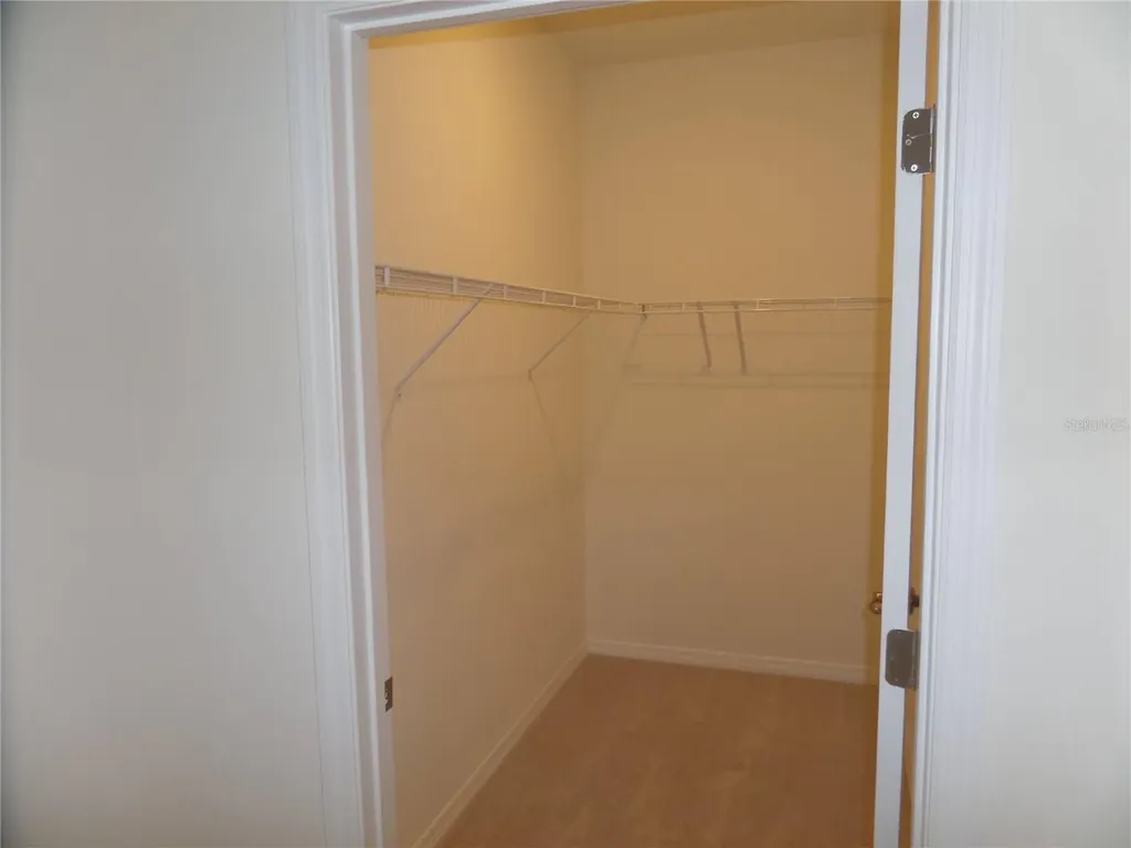 8051 Penrose Place Wildwood FL 34785