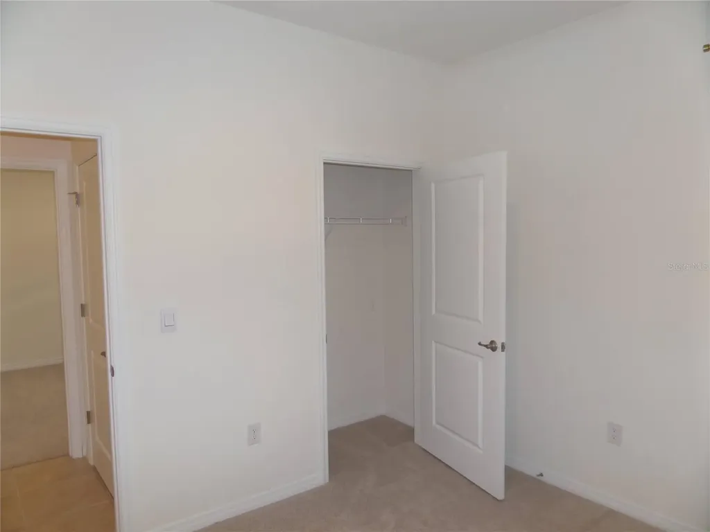 8051 Penrose Place Wildwood FL 34785