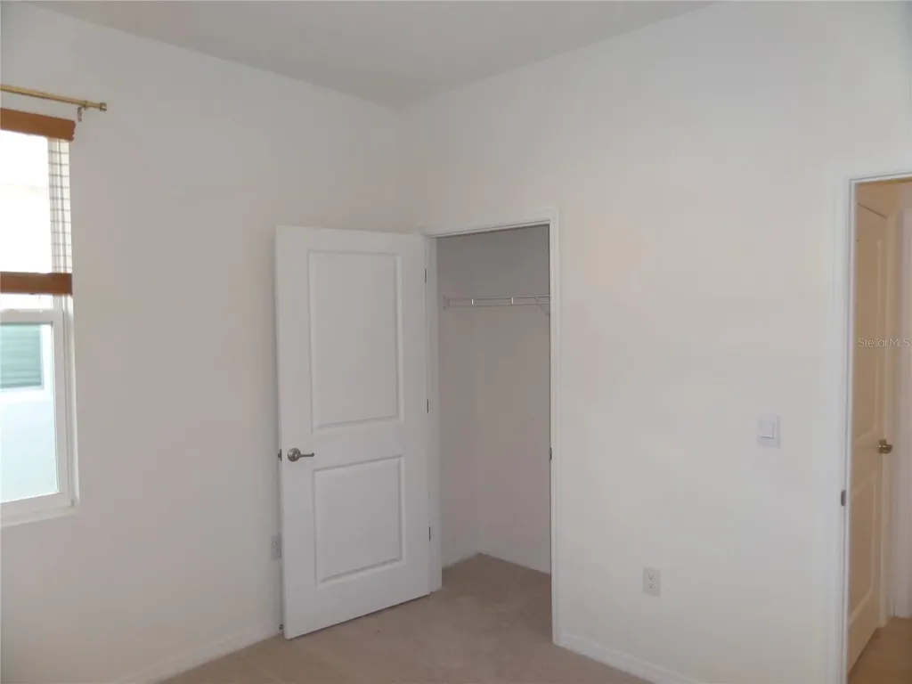 8051 Penrose Place Wildwood FL 34785