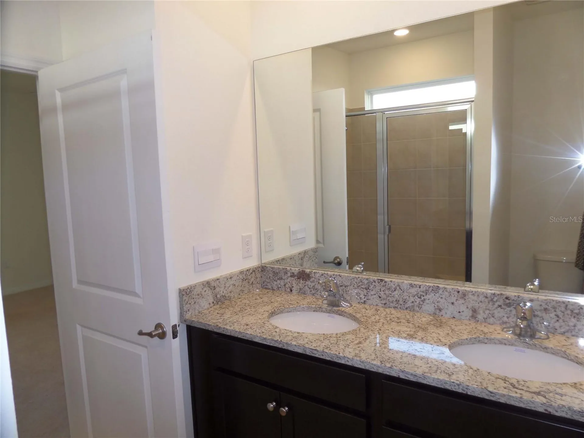 8051 Penrose Place Wildwood FL 34785