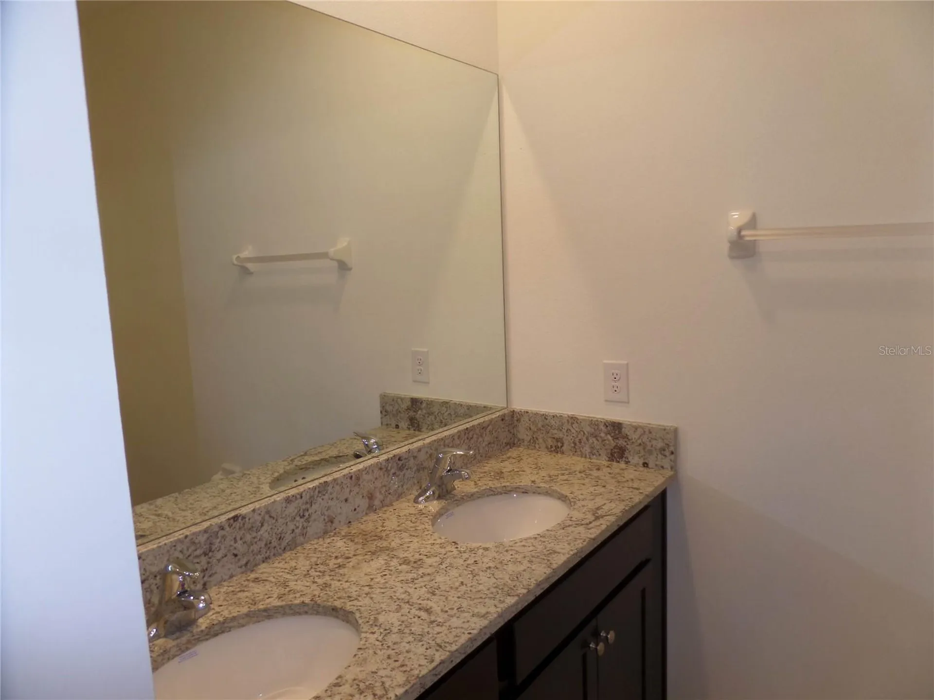 8051 Penrose Place Wildwood FL 34785