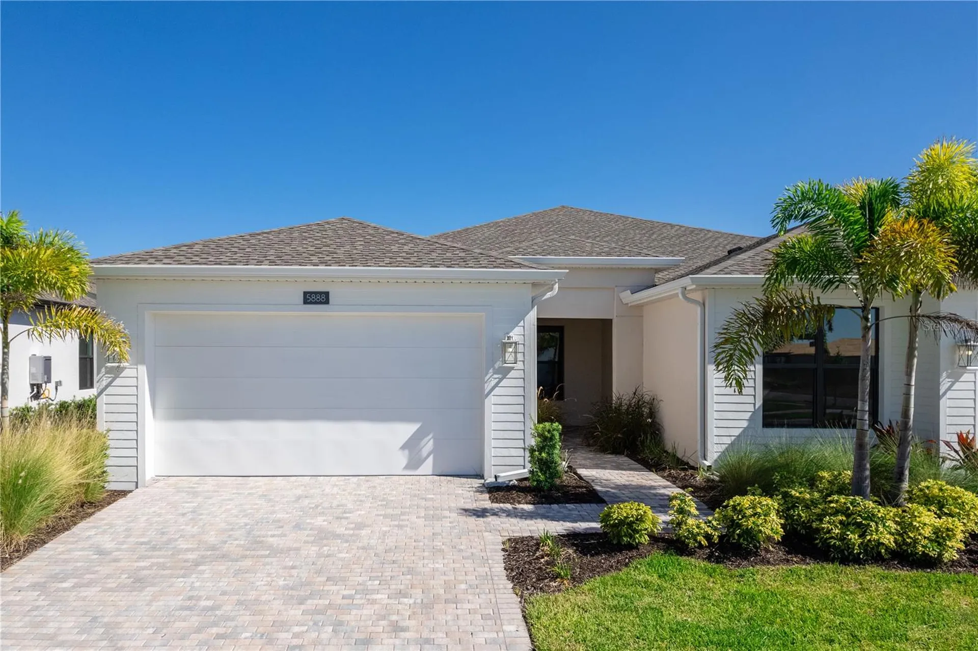5888 Windbreak Court Apollo Beach FL 33572