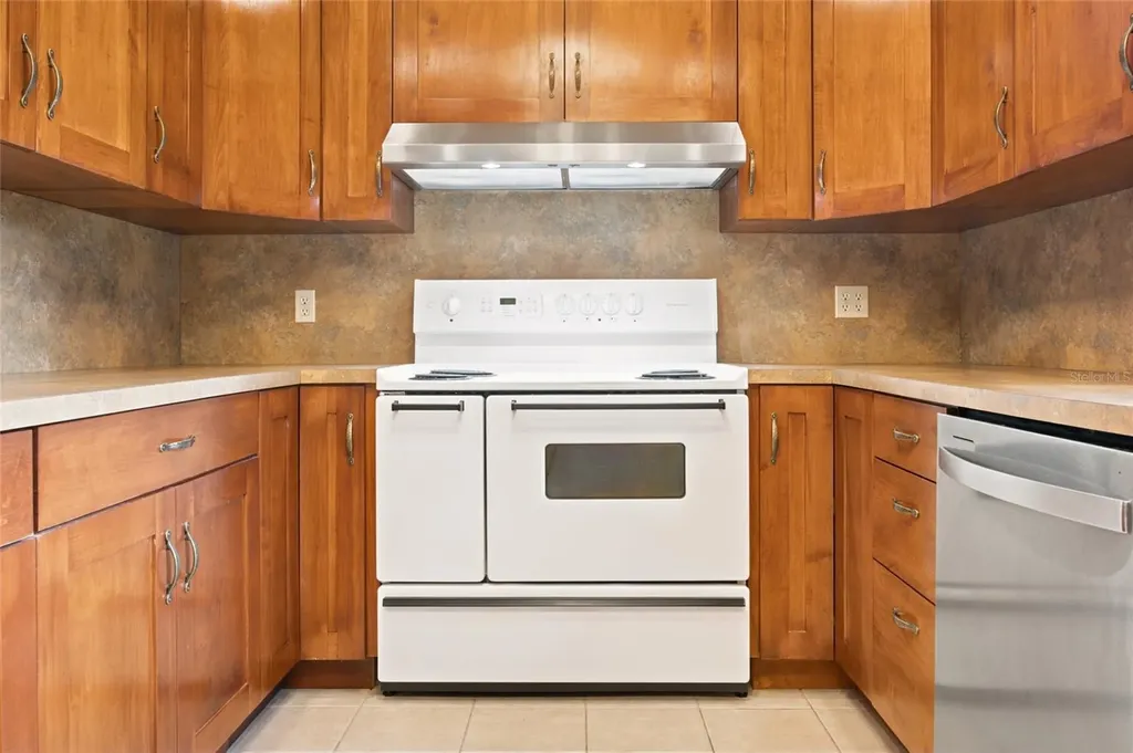 3220 SE 21st Avenue Ocala FL 34471