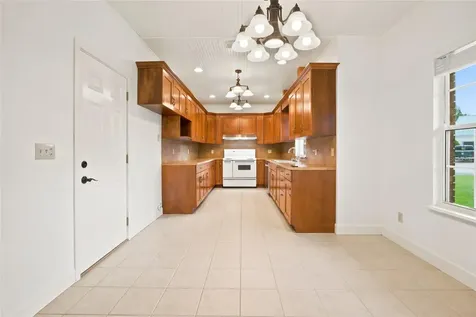 3220 SE 21st Avenue Ocala FL 34471