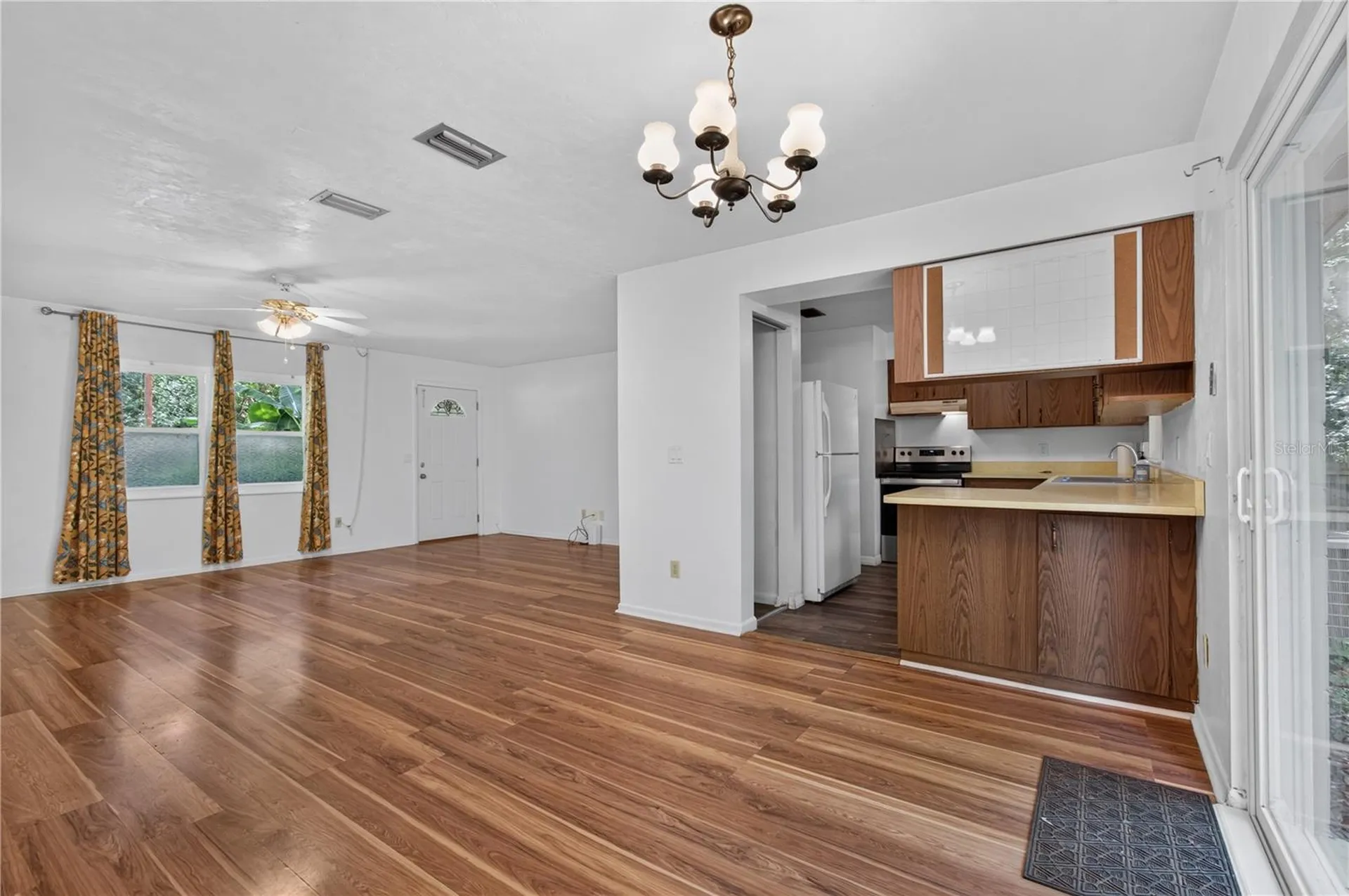 1515 NW 34th Place Gainesville FL 32605