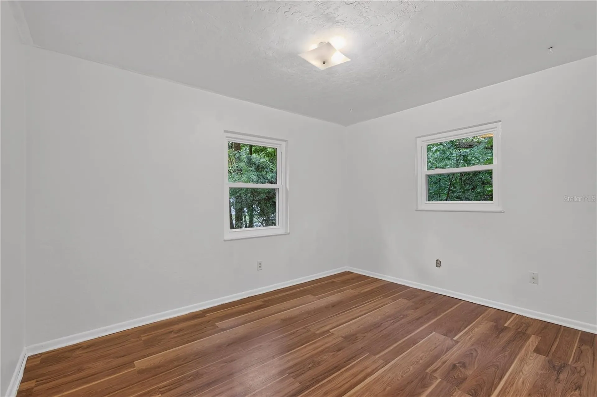 1515 NW 34th Place Gainesville FL 32605