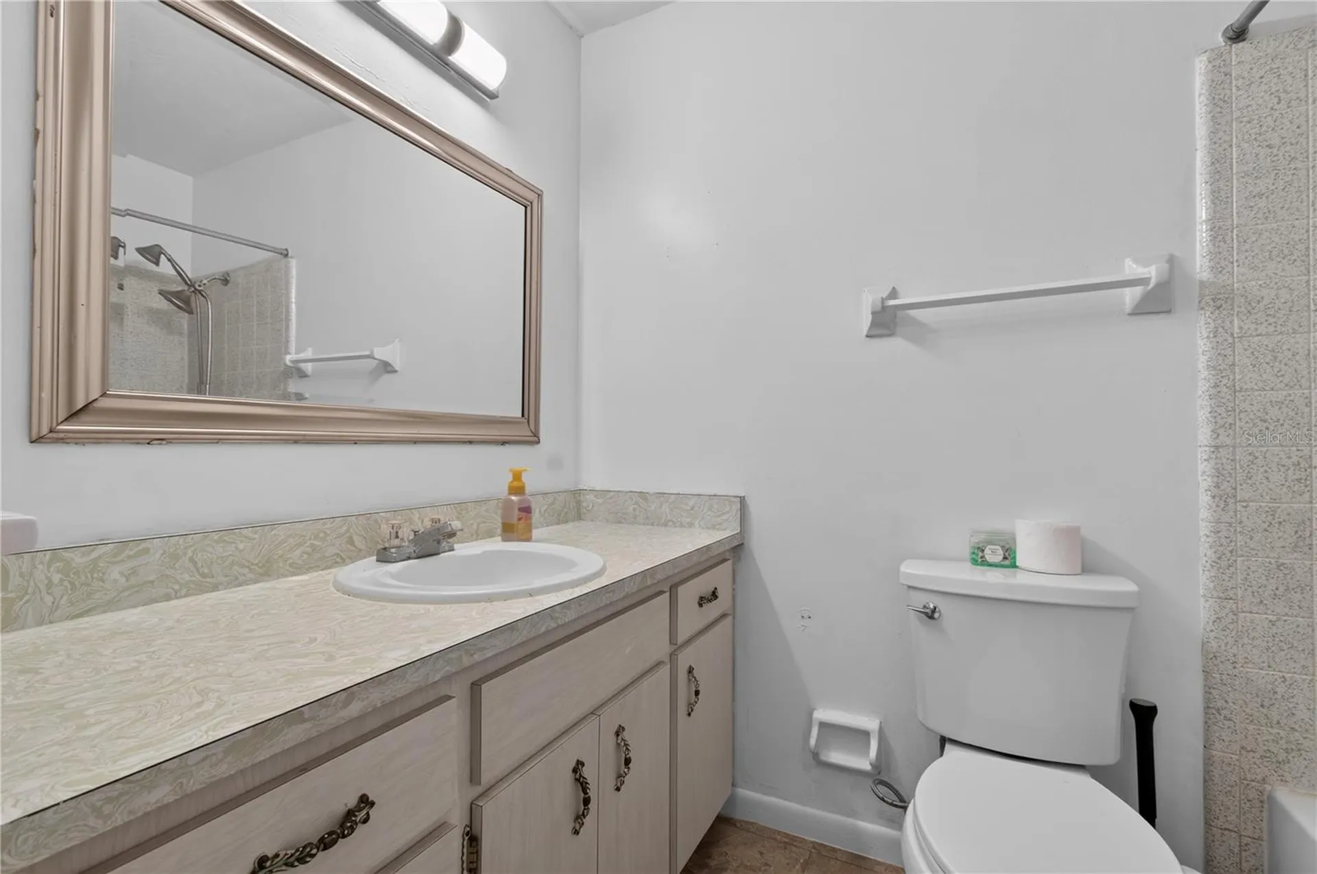 1515 NW 34th Place Gainesville FL 32605