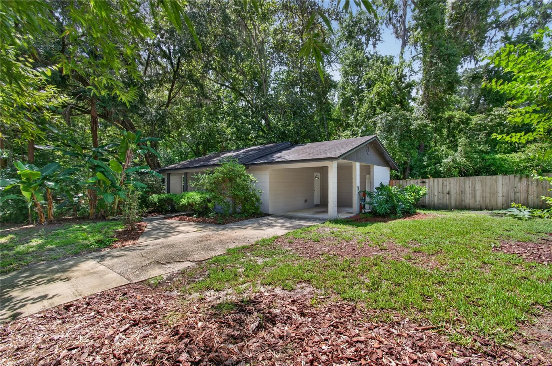 1515 NW 34th Place Gainesville FL 32605