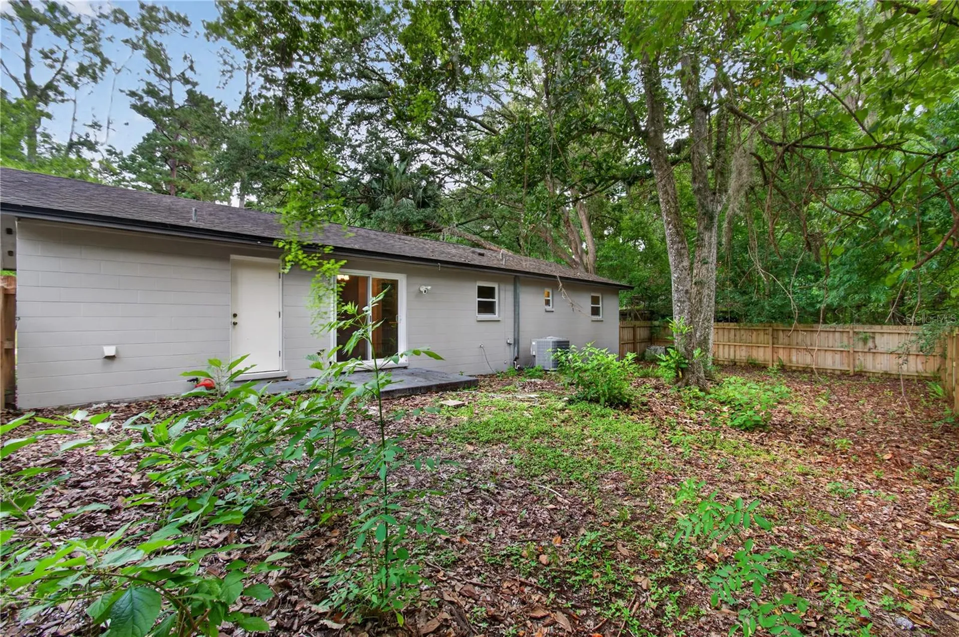 1515 NW 34th Place Gainesville FL 32605