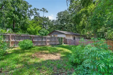 1515 NW 34th Place Gainesville FL 32605
