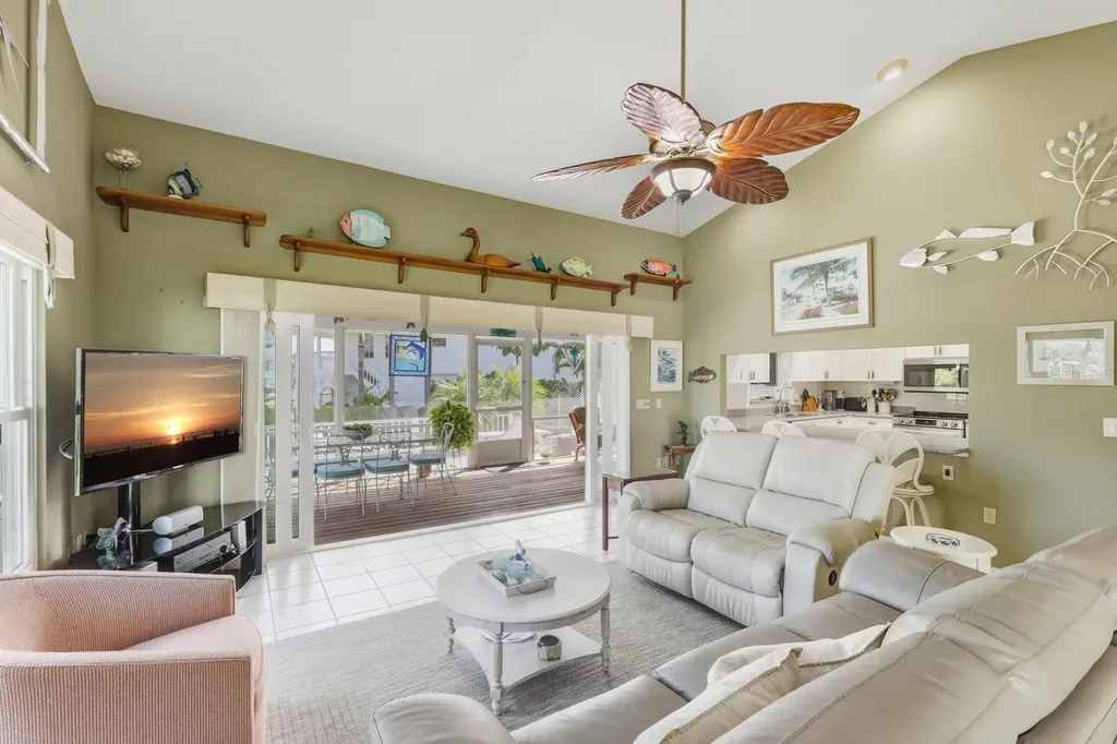 1528 43rd Avenue Drive W Palmetto FL 34221