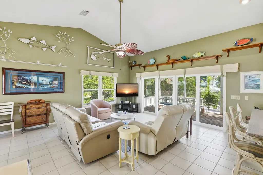 1528 43rd Avenue Drive W Palmetto FL 34221