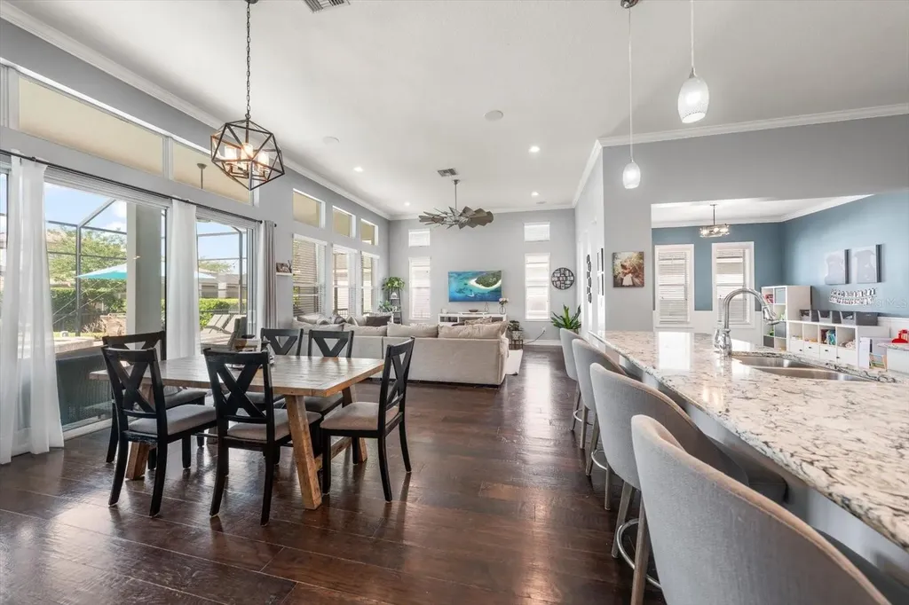 15424 Starling Crossing Drive Lithia FL 33547