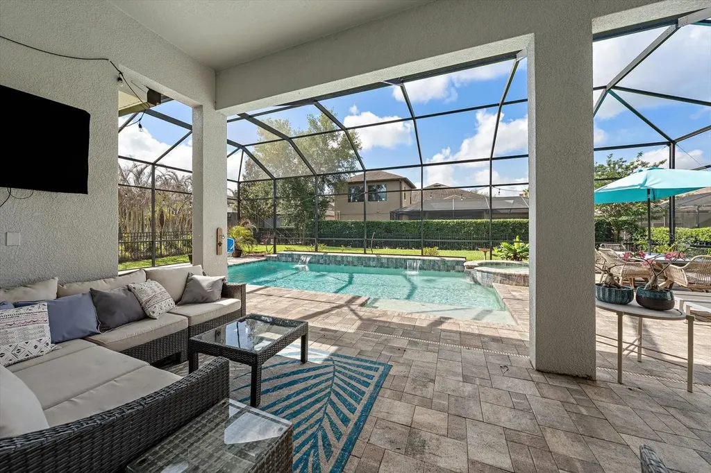 15424 Starling Crossing Drive Lithia FL 33547