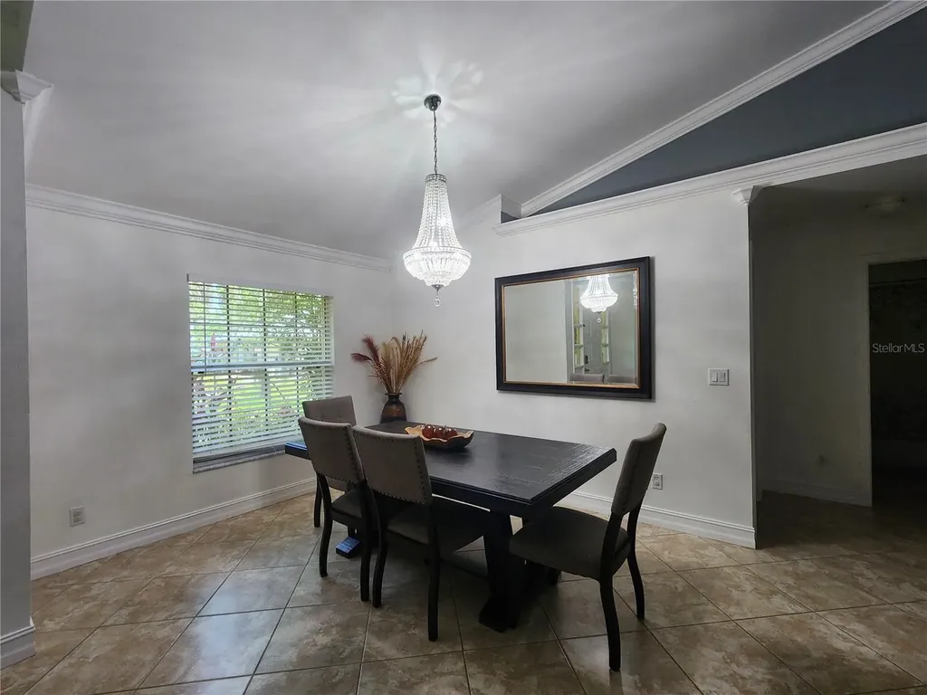 111 2nd Street SE Naples FL 34117