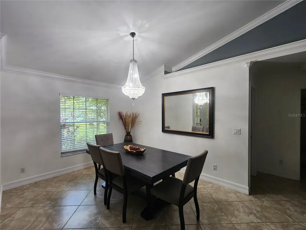 111 2nd Street SE Naples FL 34117