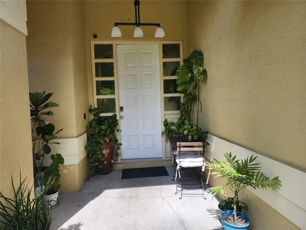 111 2nd Street SE Naples FL 34117