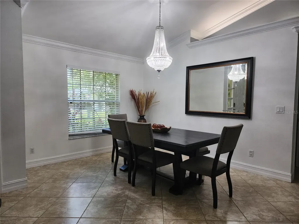 111 2nd Street SE Naples FL 34117