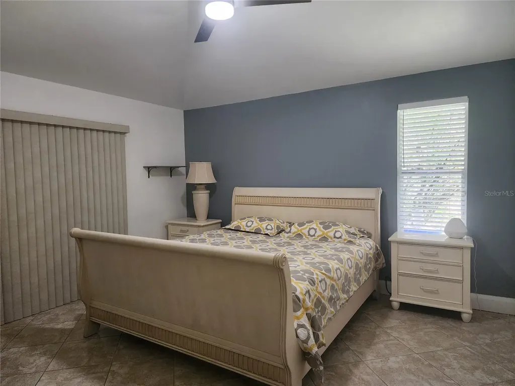 111 2nd Street SE Naples FL 34117