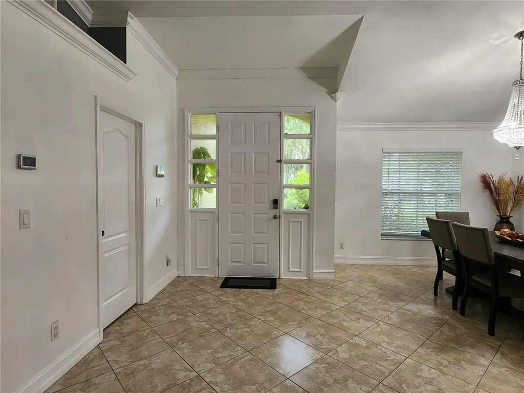 111 2nd Street SE Naples FL 34117