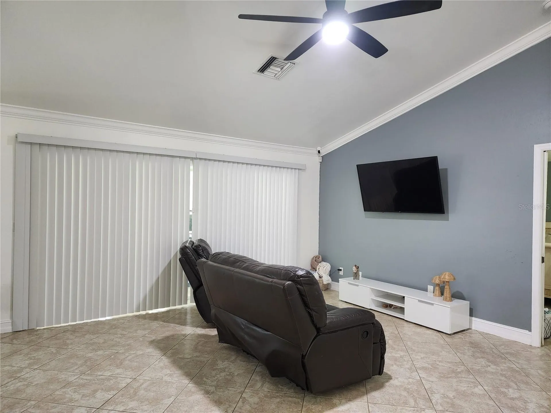 111 2nd Street SE Naples FL 34117