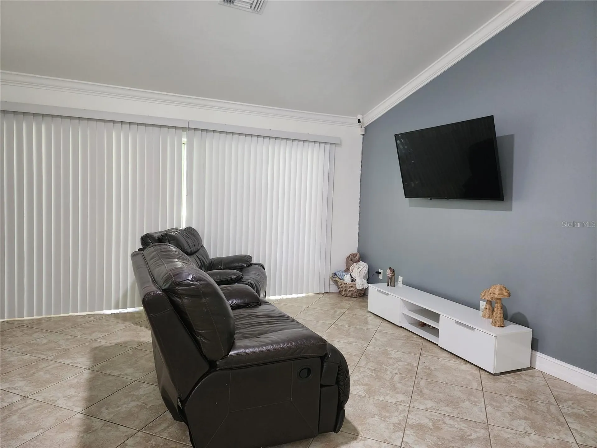 111 2nd Street SE Naples FL 34117