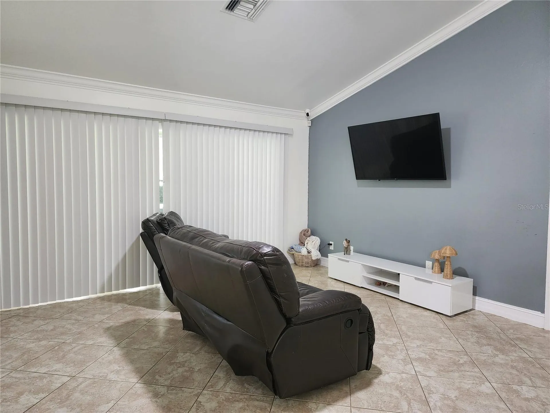 111 2nd Street SE Naples FL 34117