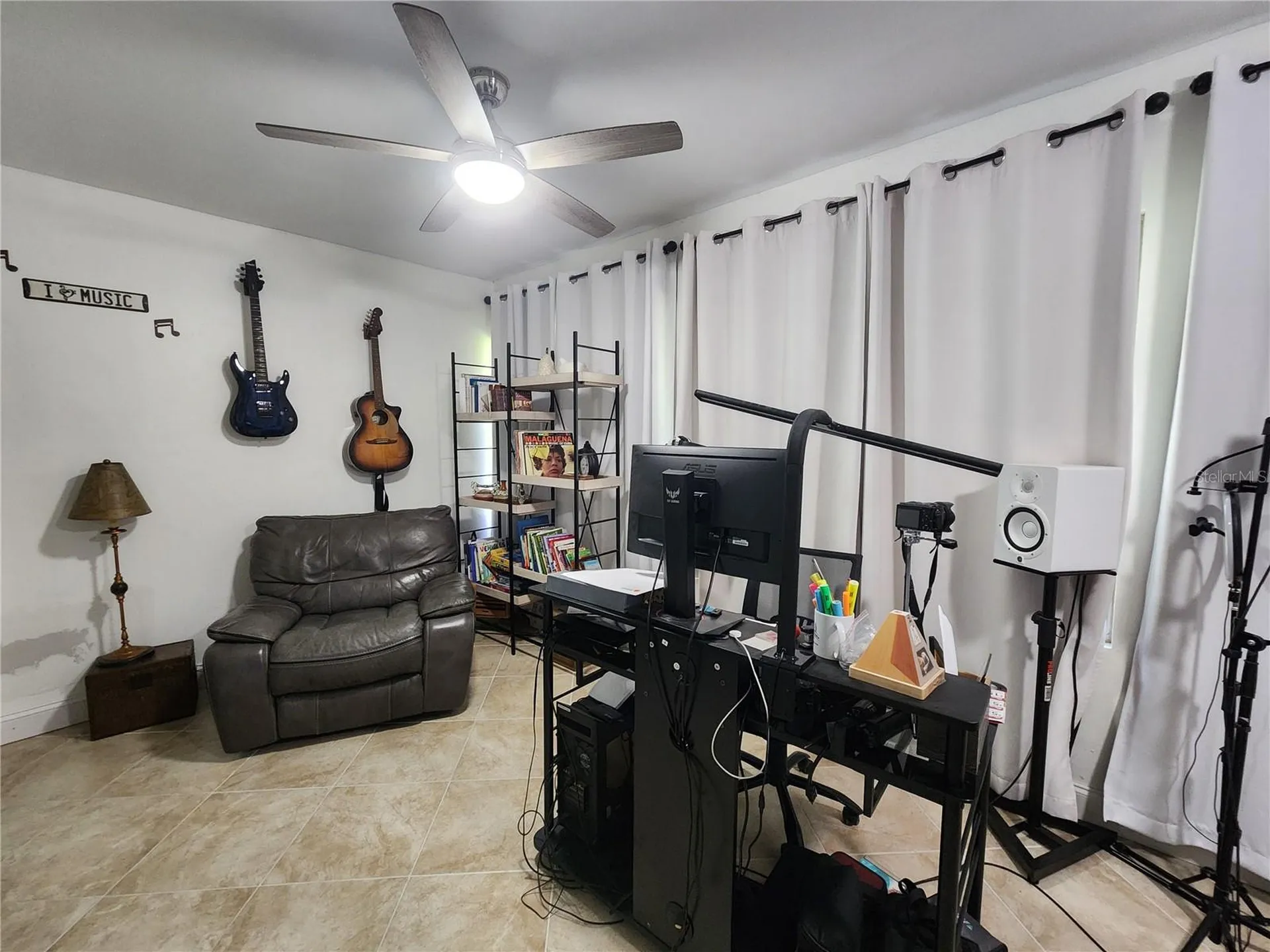 111 2nd Street SE Naples FL 34117