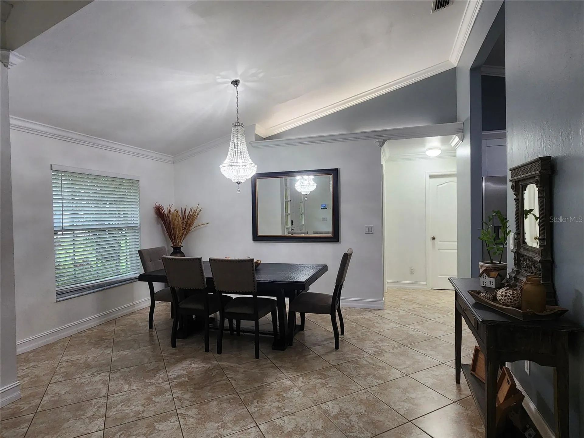 111 2nd Street SE Naples FL 34117
