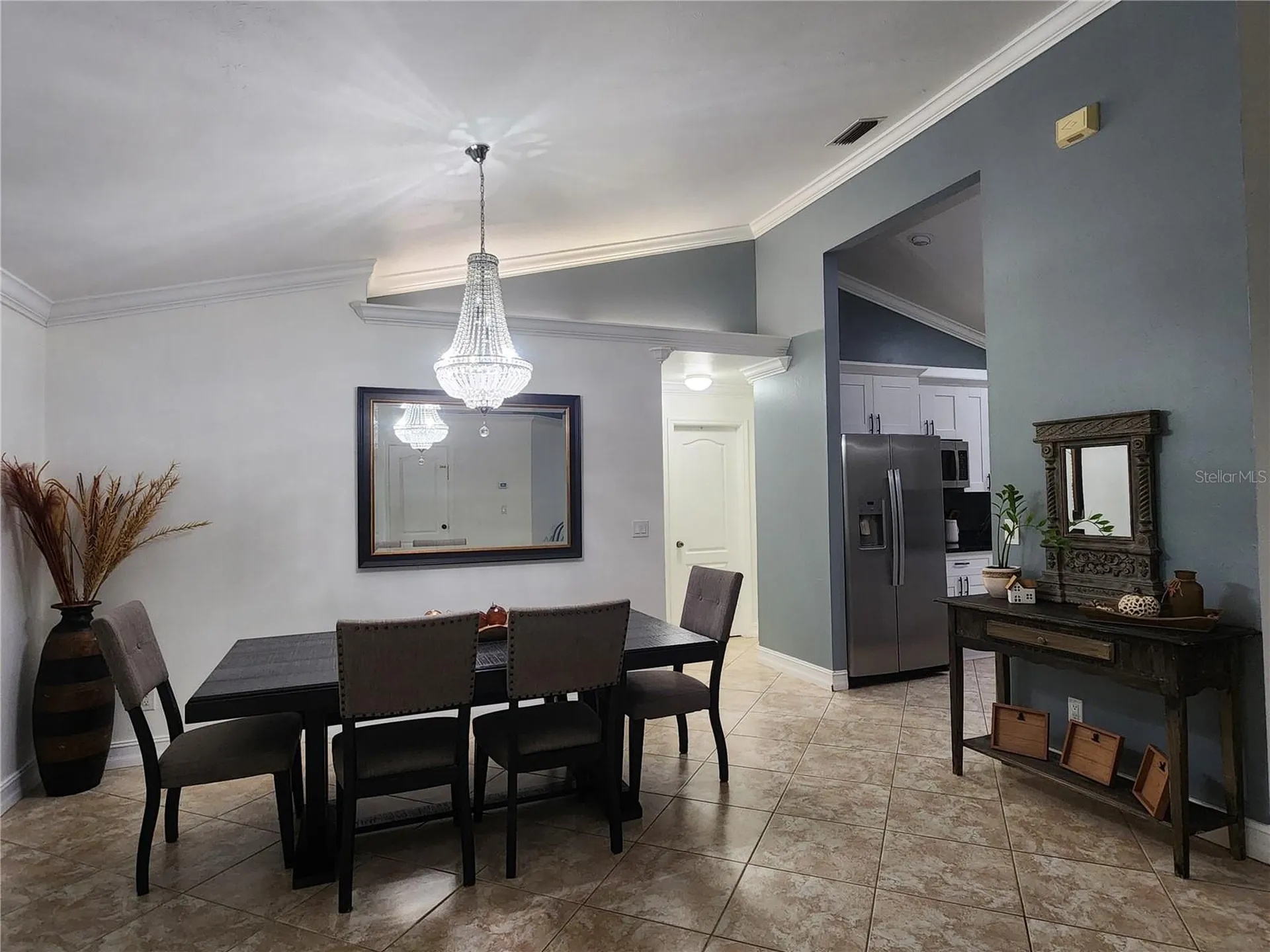 111 2nd Street SE Naples FL 34117