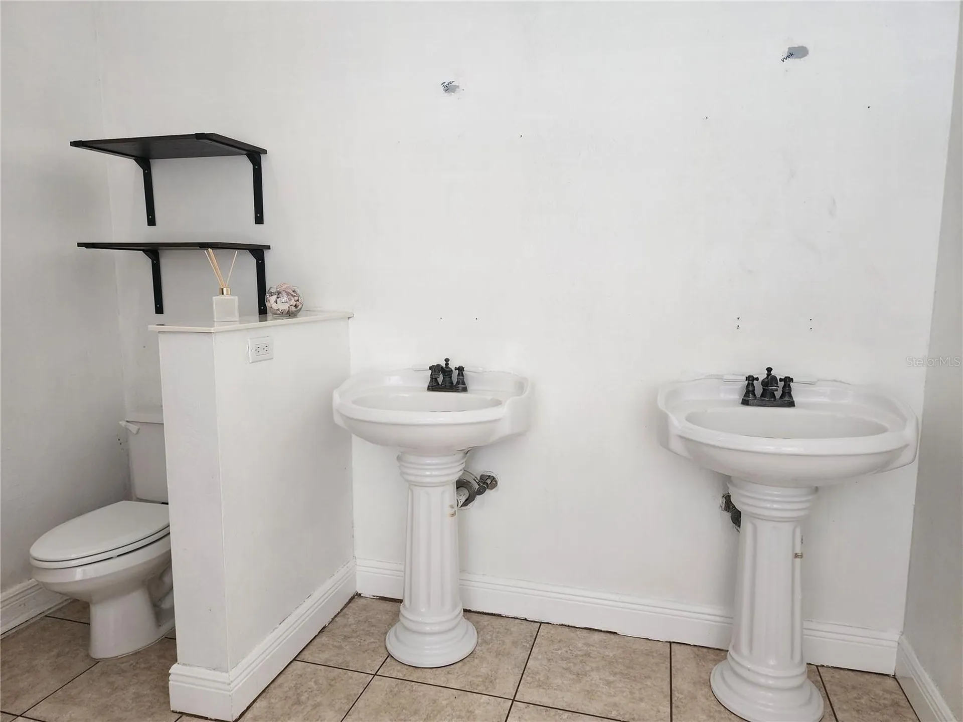 111 2nd Street SE Naples FL 34117