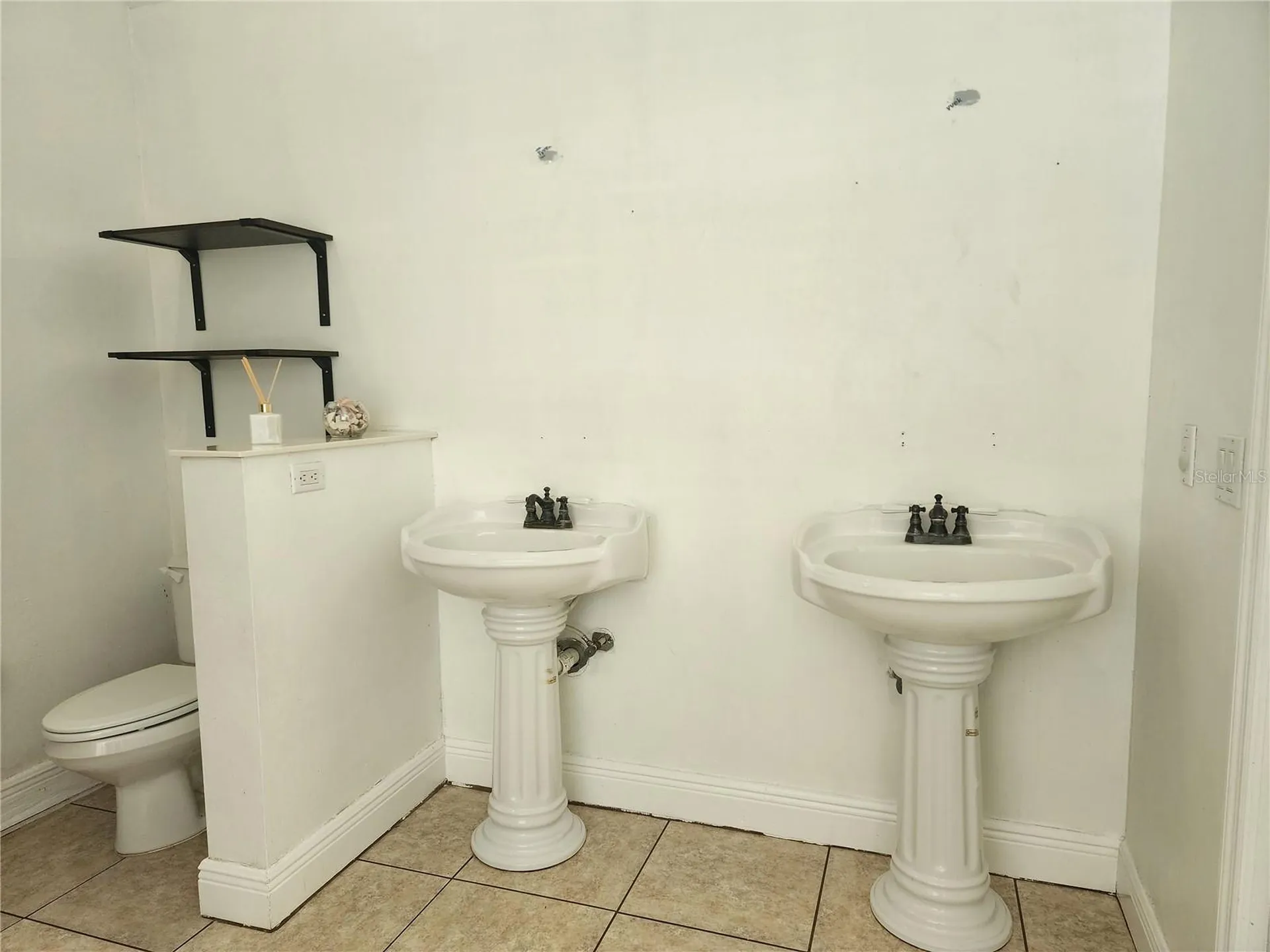 111 2nd Street SE Naples FL 34117
