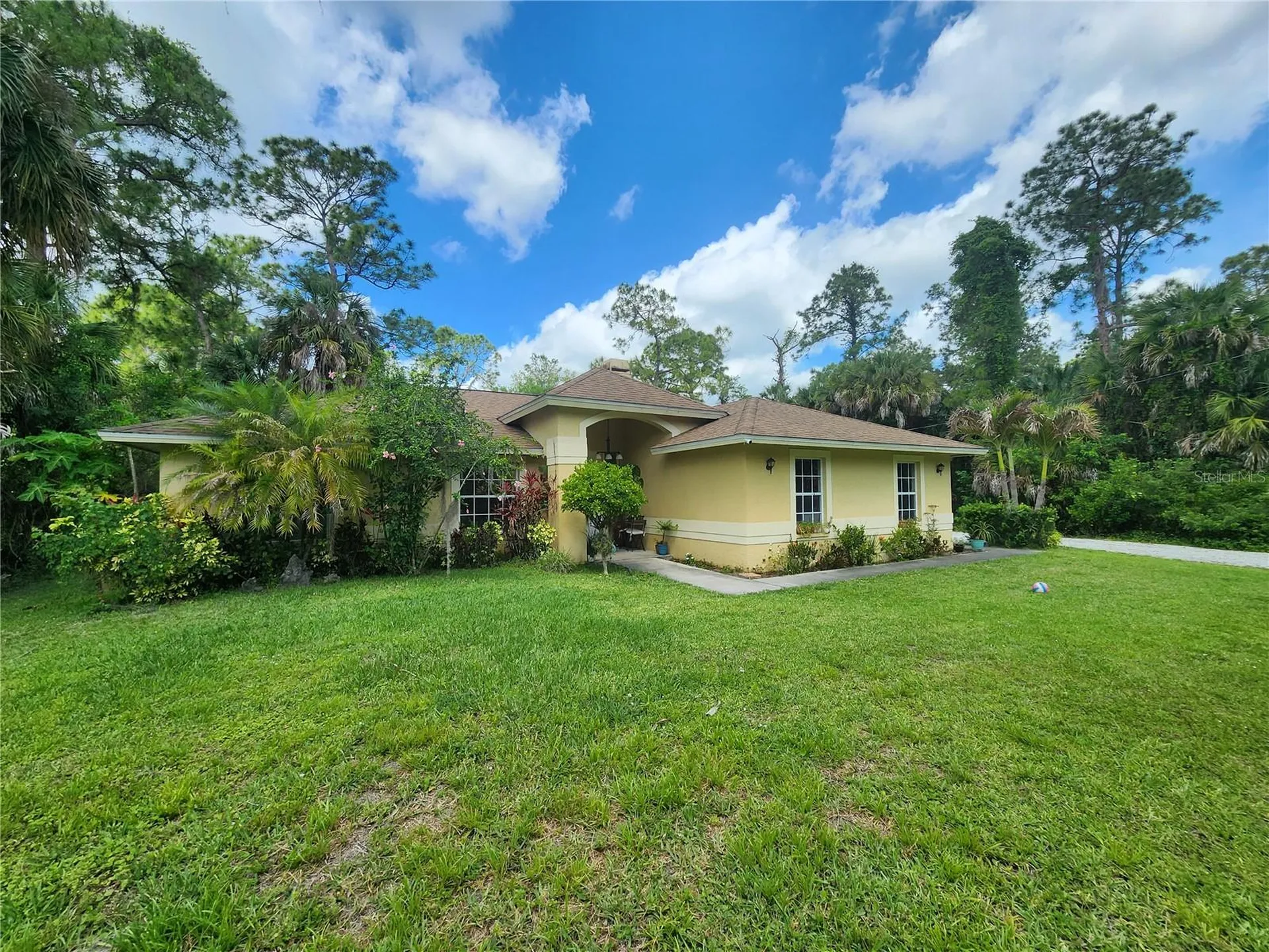 111 2nd Street SE Naples FL 34117