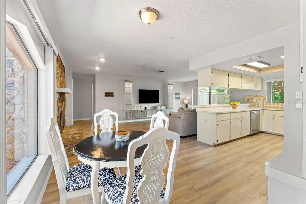 1068 Tryon Circle Spring Hill FL 34606