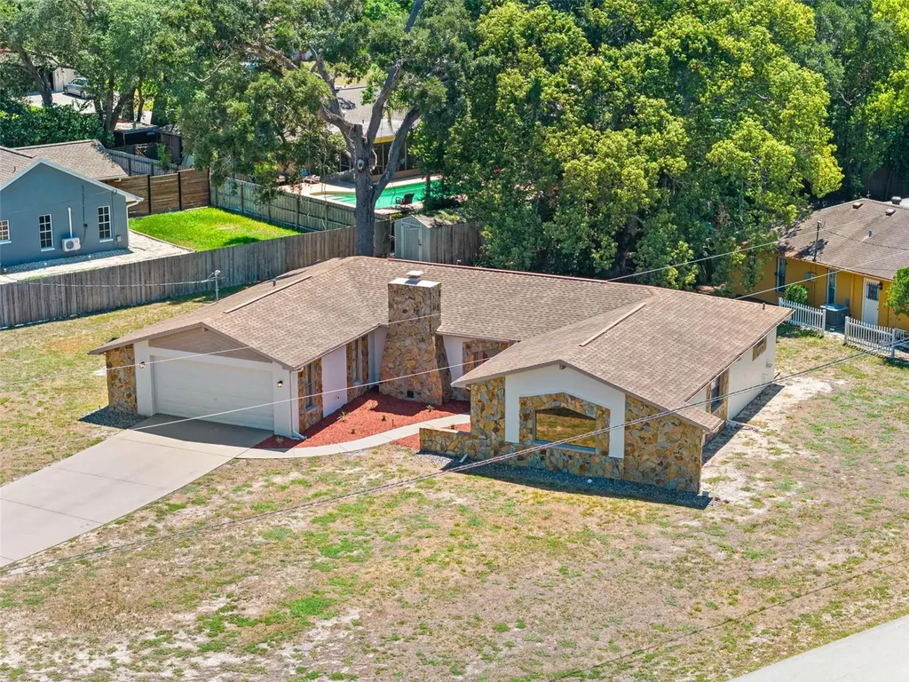 1068 Tryon Circle Spring Hill FL 34606