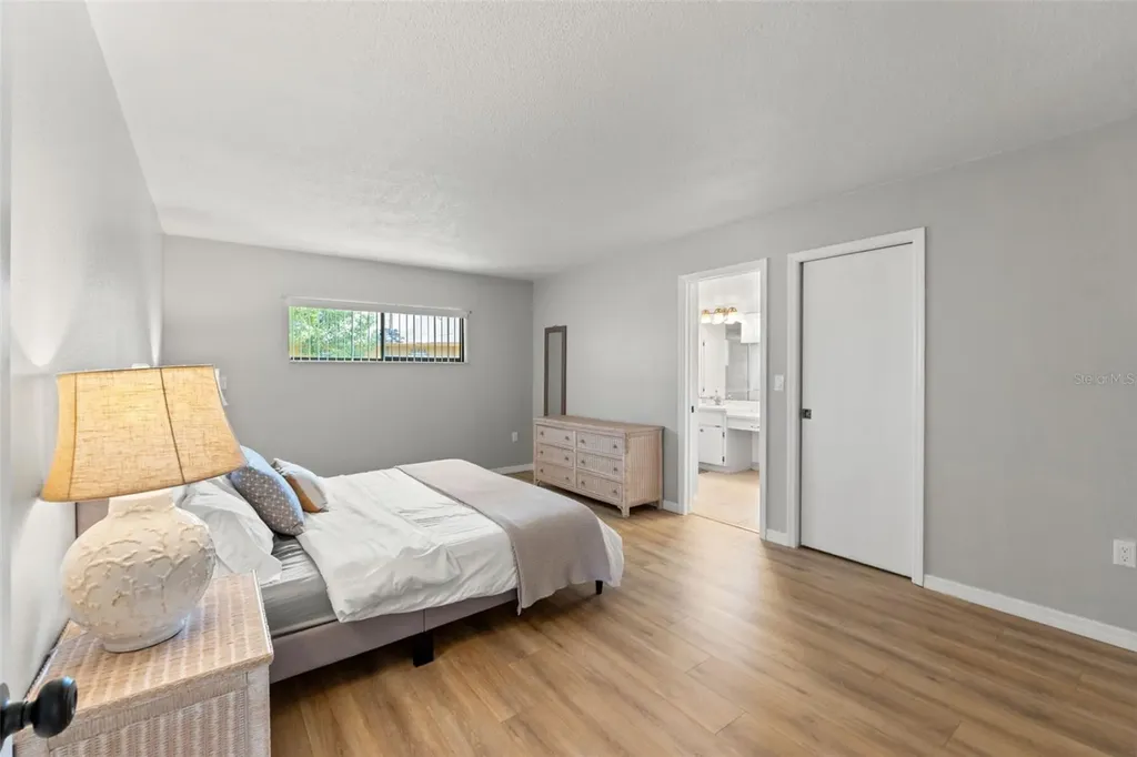 1068 Tryon Circle Spring Hill FL 34606